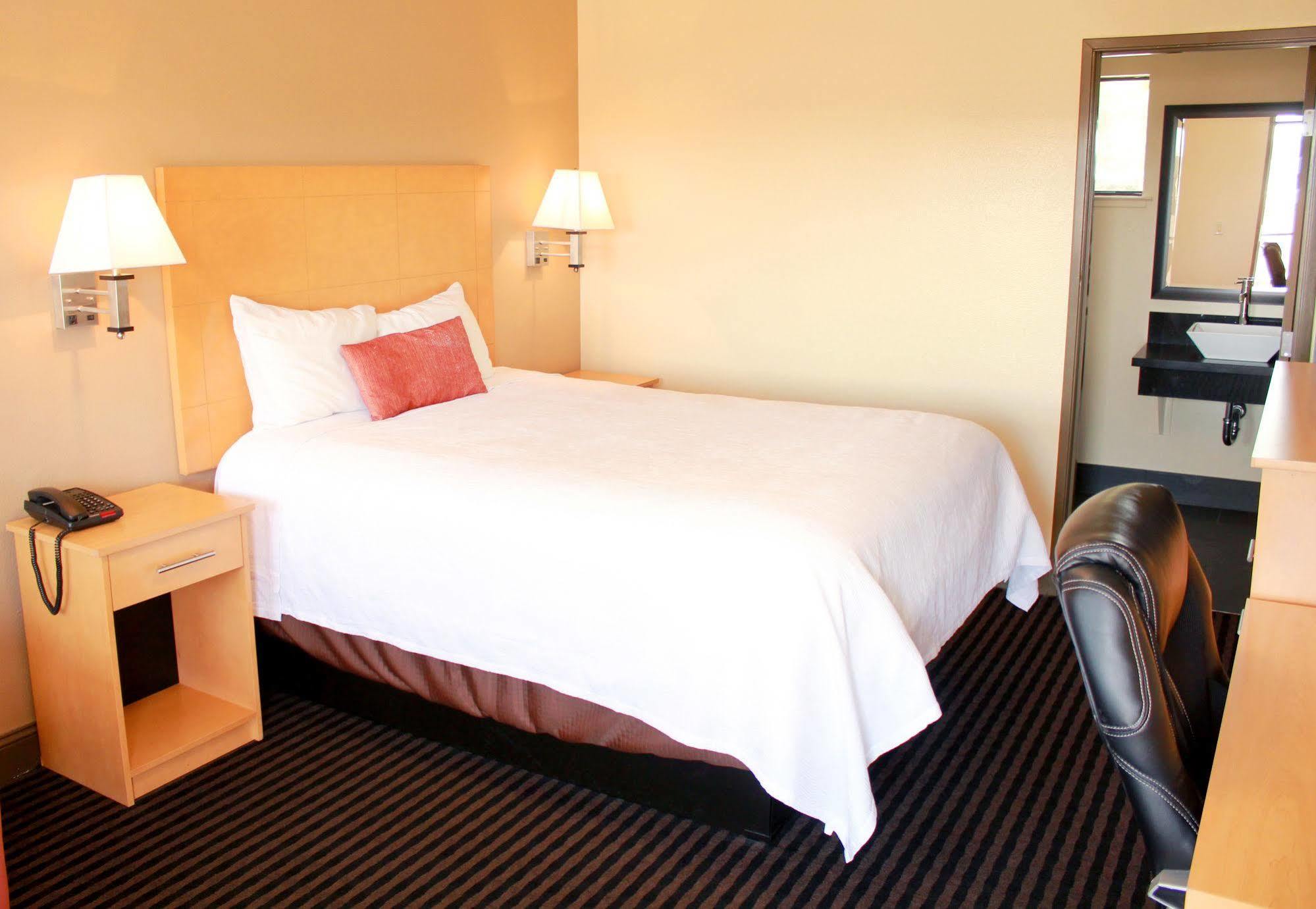 Travelodge By Wyndham Vallejo Esterno foto