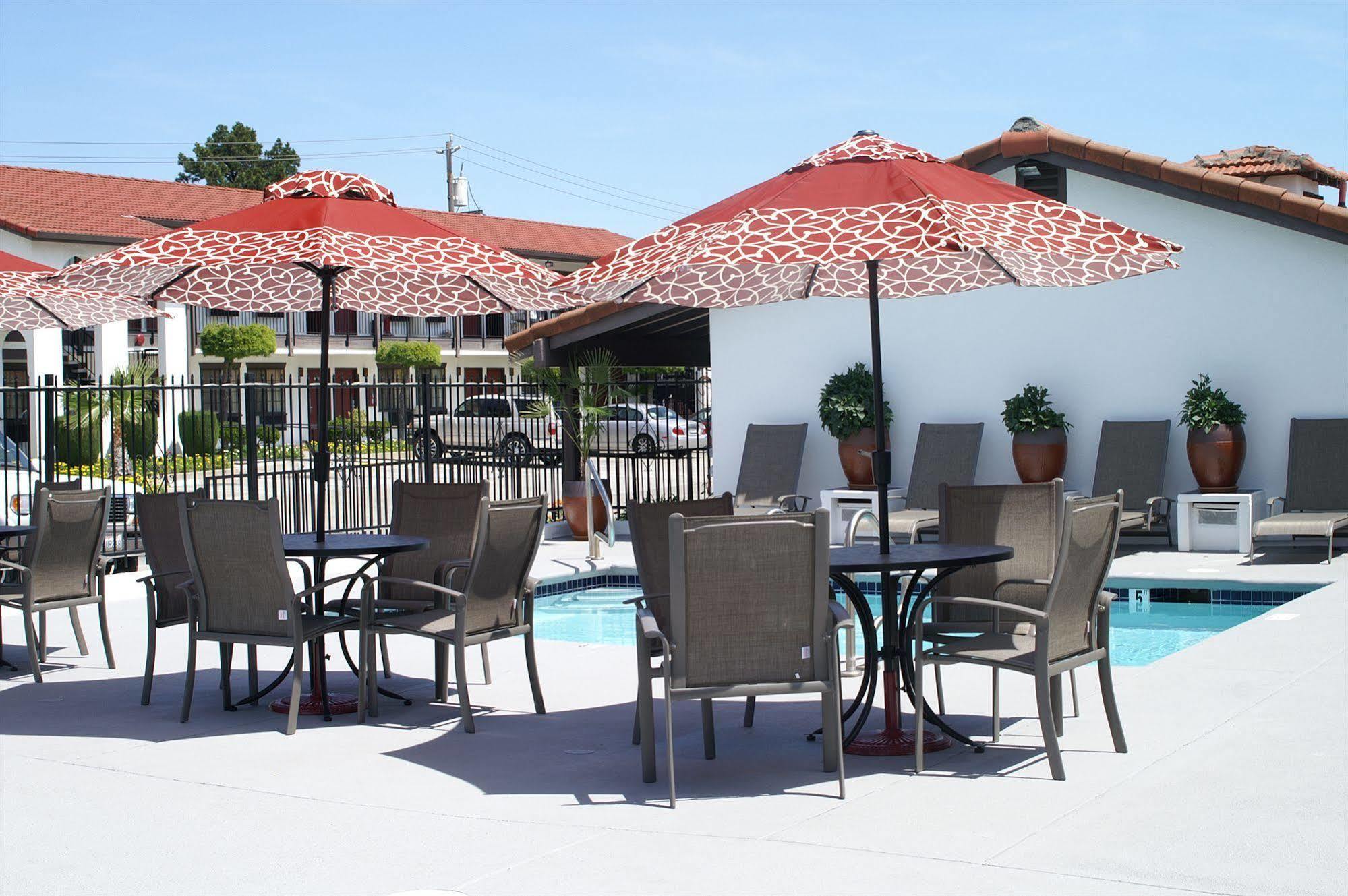 Travelodge By Wyndham Vallejo Esterno foto